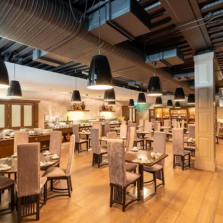 三位一体城市酒店 酒店 4*